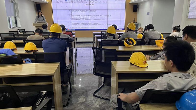 上海钢结构焊工培训学校：技能提升，就业无忧