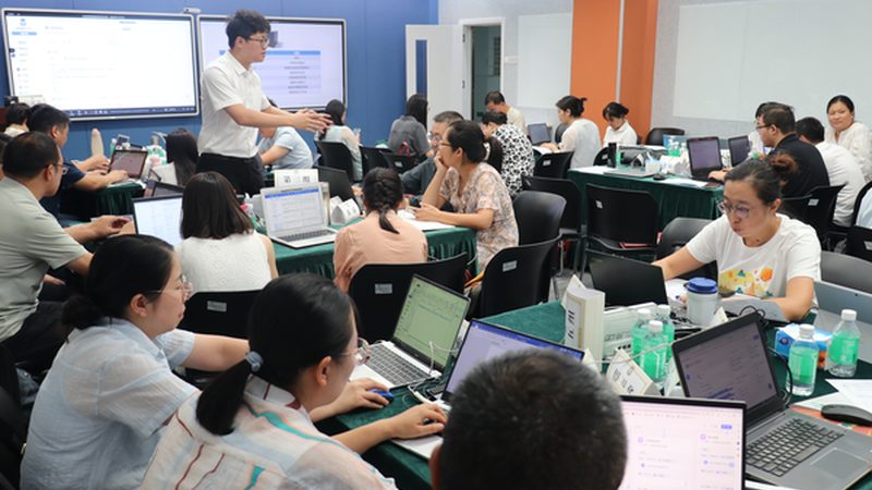 低学历提升学历，费用多少合理？揭秘费用构成与预算建议**