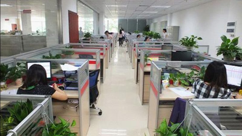 目前，市场上的少儿编程教材大致可以分为以下几类：